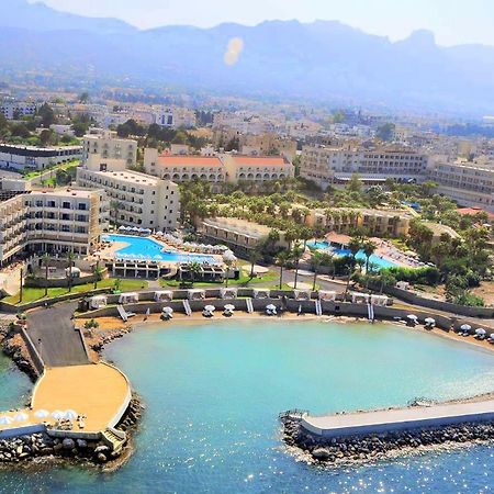 Oscar Beachfront Resort & Spa & Casino Kyrenia  Exterior photo