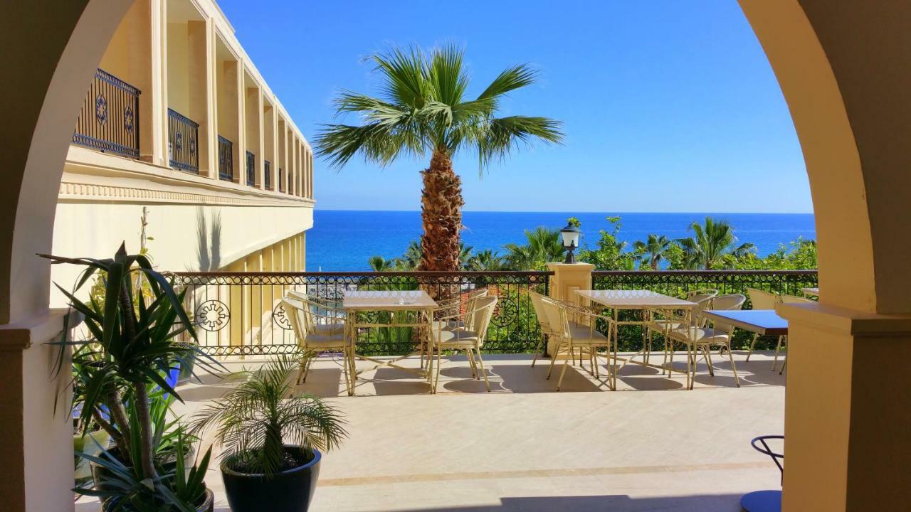Oscar Beachfront Resort & Spa & Casino Kyrenia  Exterior photo
